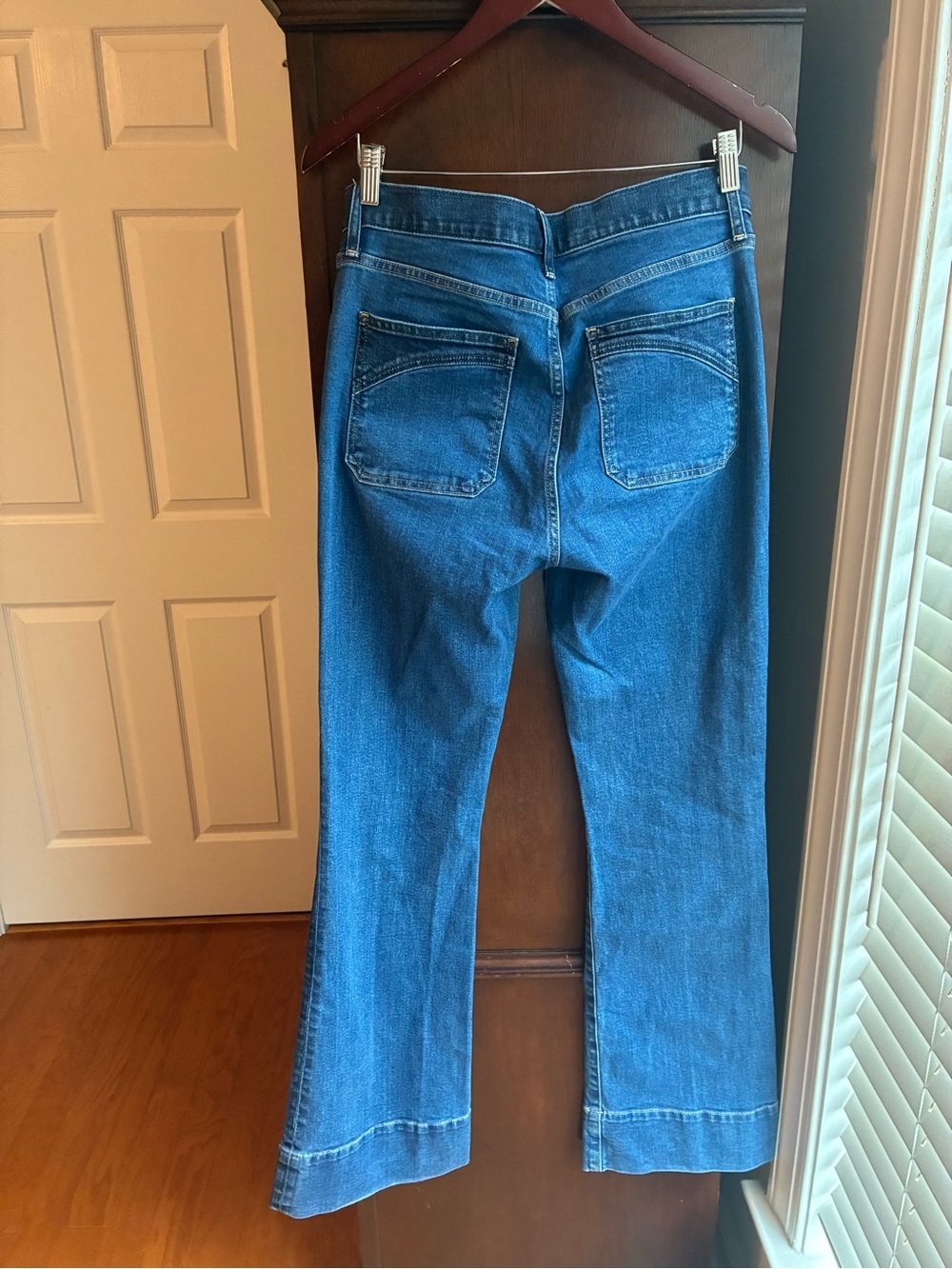 GAP ’70s Flare High Rise Jeans | Dark Wash | Size 29 Long - Picture 7 of 8